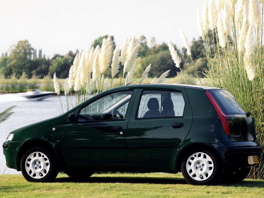  Fiat Punto 5-Door 1999 года  (UK) (фото 6 из 9)